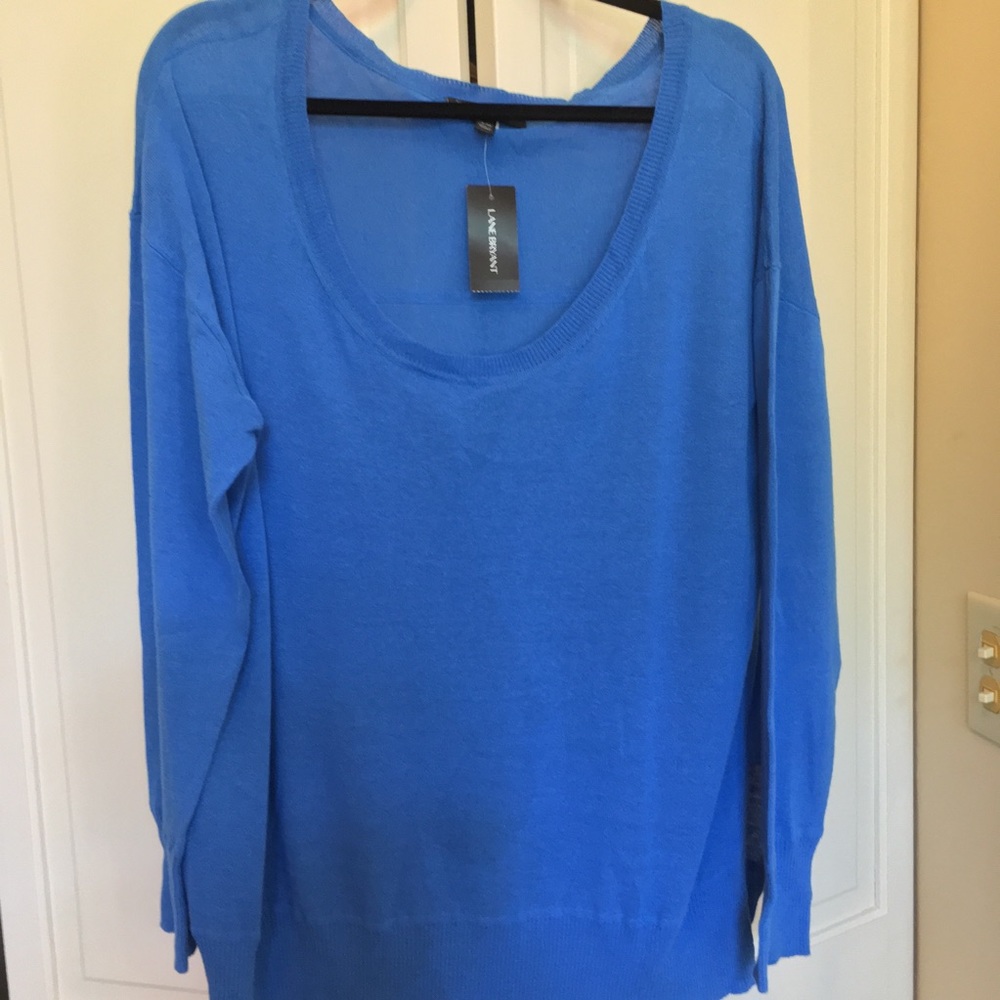 Light Scoop Neck Sweater